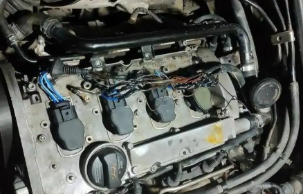 Bad Spark Plug Symptoms: How to Tell If a Spark Plug Is Bad (With Visu