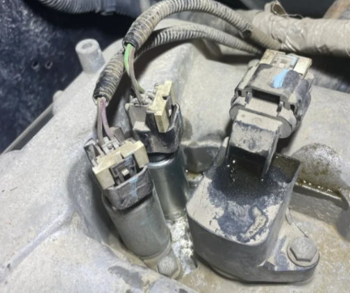 Camshaft Adjuster Solenoid: Symptoms, Testing & Replacement (Audi, Mercedes, VW)