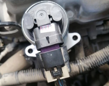 P00F4 Code: Symptoms, Causes & Diagnostics | Foxwell